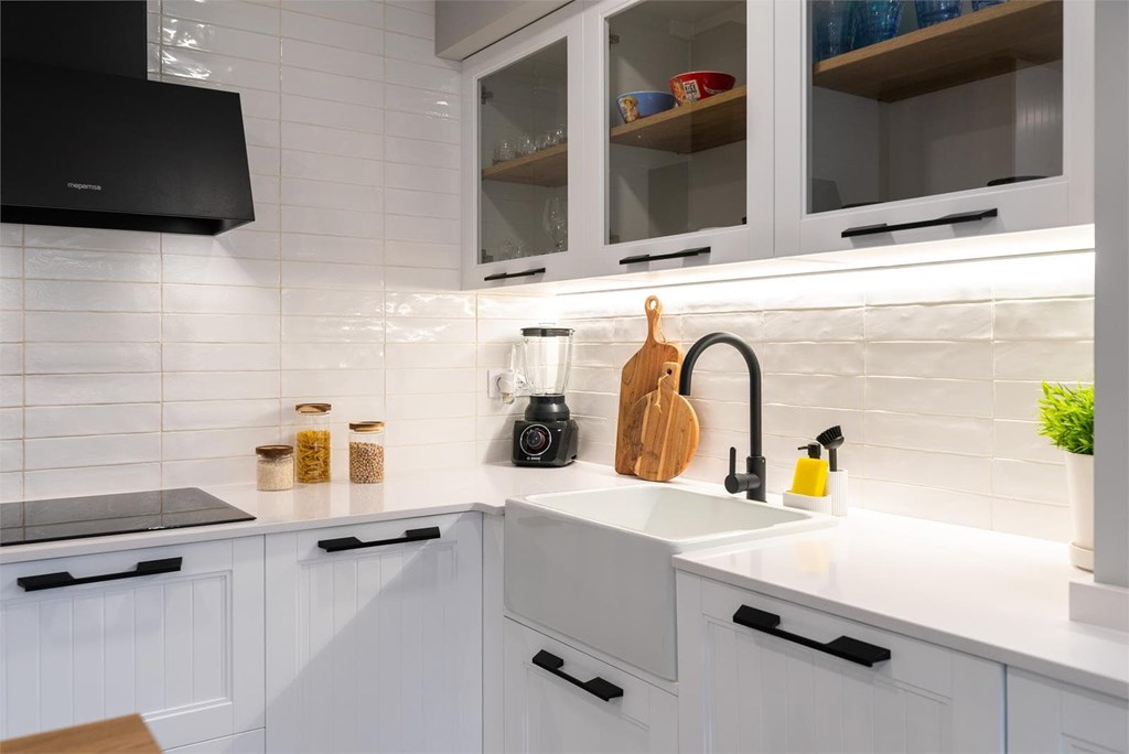 ¿Cocina abierta o cerrada? Ventajas, desventajas y soluciones intermedias
