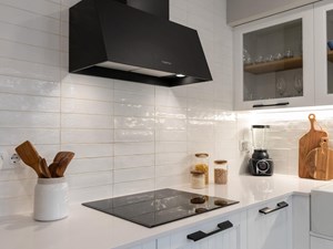 Mitos y verdades sobre las cocinas blancas: ¿Son realmente difíciles de mantener?